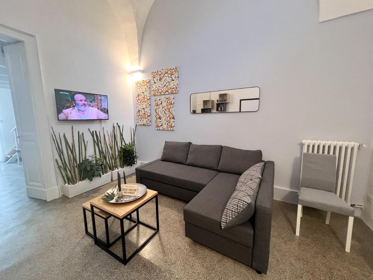 Nice House San Biagio - Luxury Full Apartment Lecce Buitenkant foto